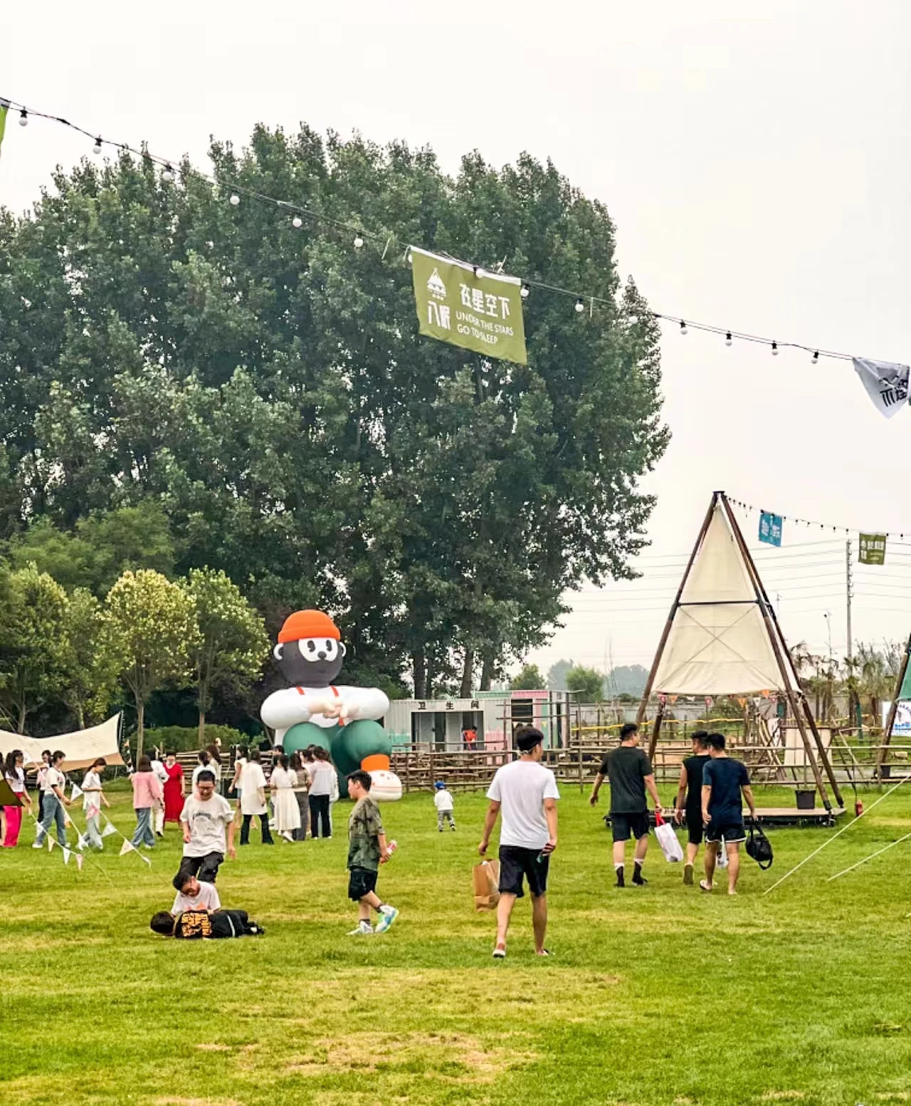 Hot Sales Small Waterproof Instant Open Outdoor Tents Automatic Pop Up Camping Tent 2-12 Persons